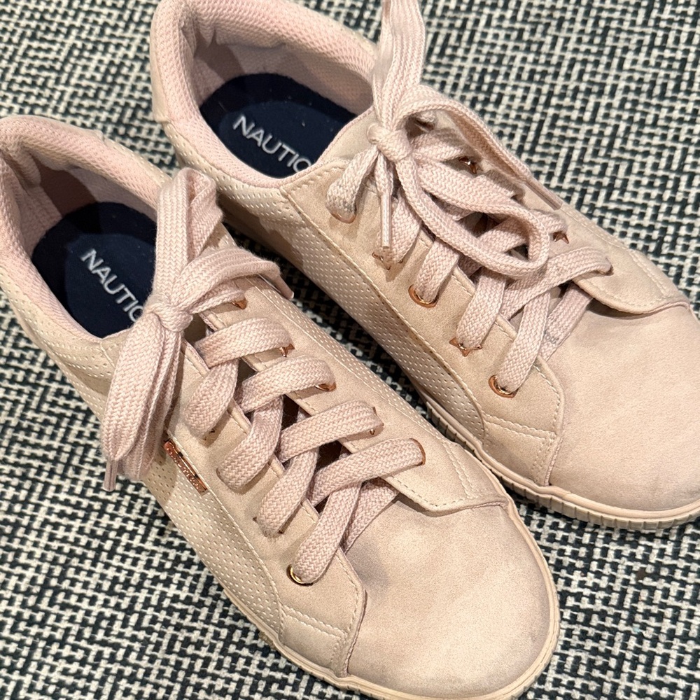 Nautica Women's Blush Sneakers/ size 6.5 womens